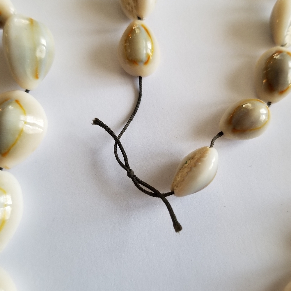 Vintage seashell necklace lei luau beach ocean jewelry cowrie surfer surf - Picture 8 of 9